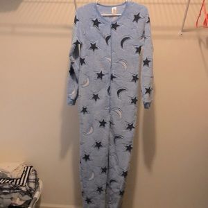 Adult onsie size small (4-6)